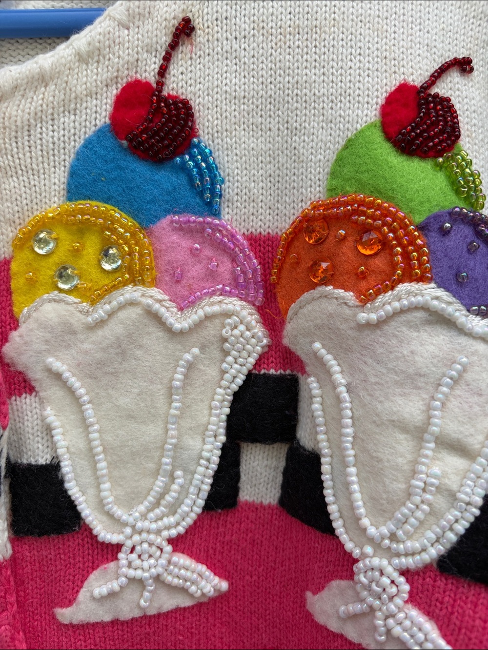 Vintage Michael Simon Hot Pink Ice Cream Appliqué Cardigan - Picture 10 of 12